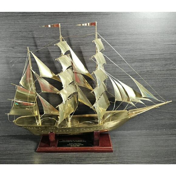 Unbranded Other - Vintage Brass Sailing Ship Model Display The Sagres Portugal Figure Statue Boat